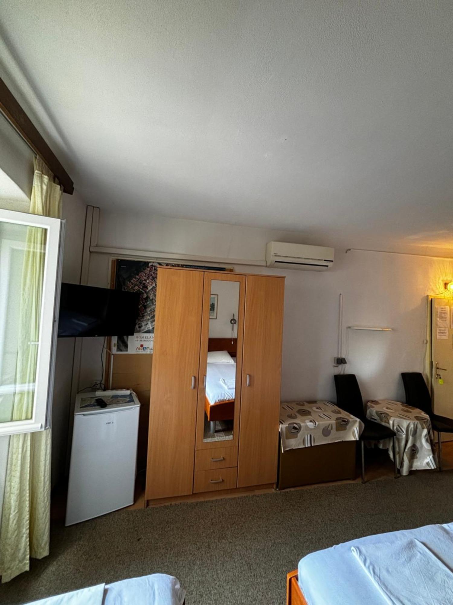 קורצולה Accommodation Old Town Vitaic מראה חיצוני תמונה