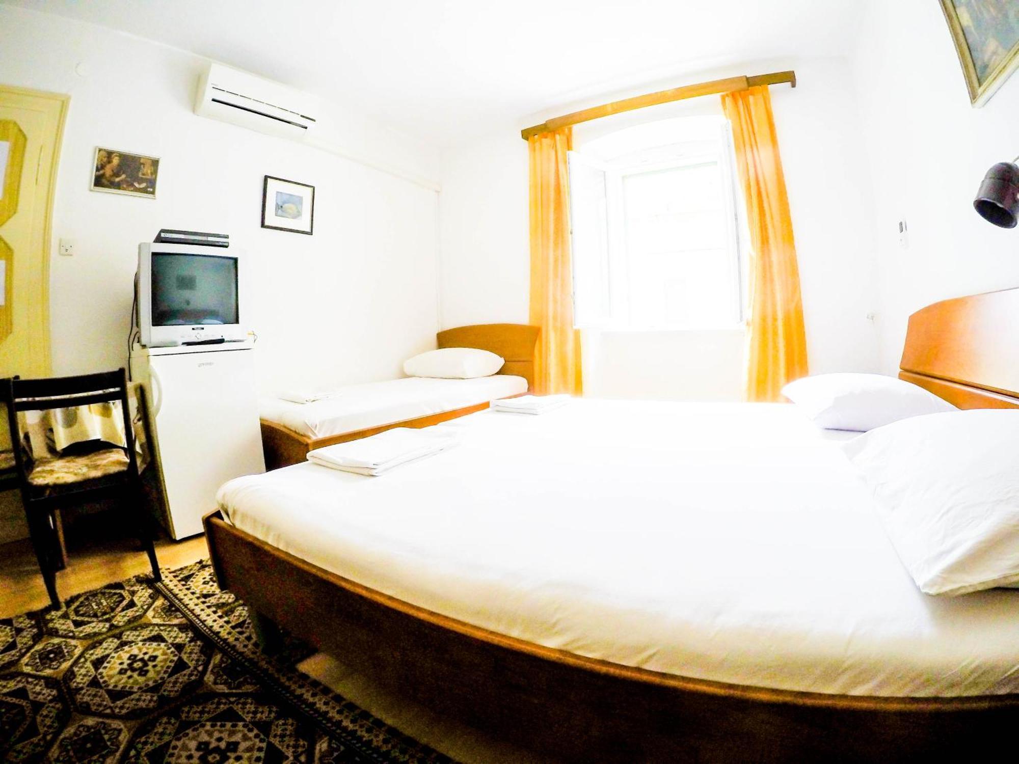 קורצולה Accommodation Old Town Vitaic חדר תמונה