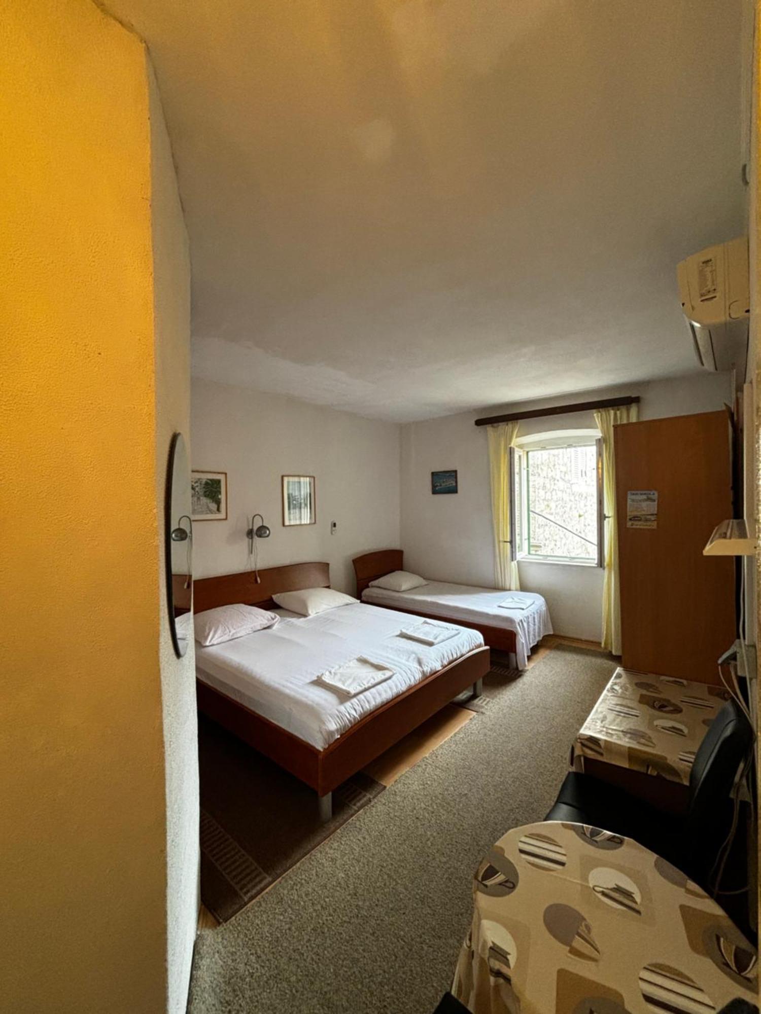 קורצולה Accommodation Old Town Vitaic מראה חיצוני תמונה